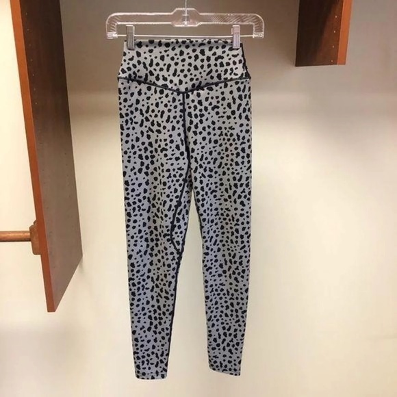 Balance Athletica snow leopard leggings. - Picture 2 of 4
